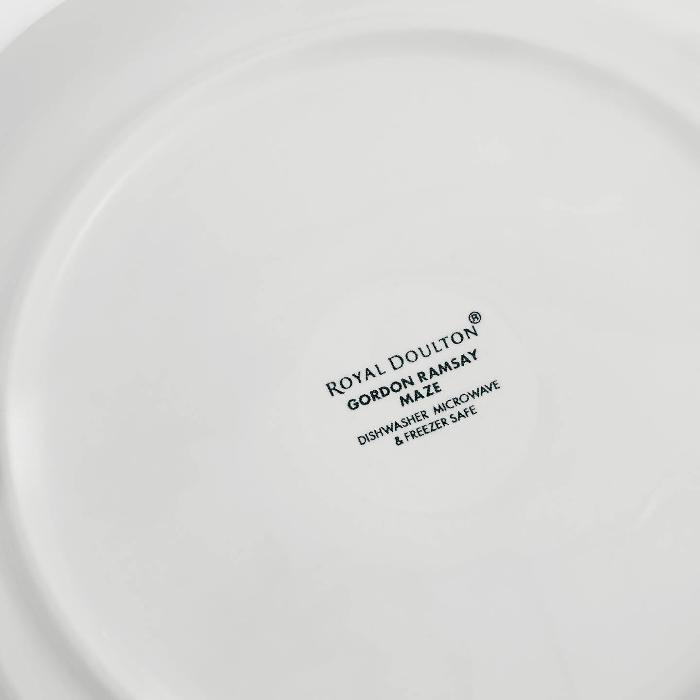 Gordon Ramsay Maze White Dinner Set, 16 piece